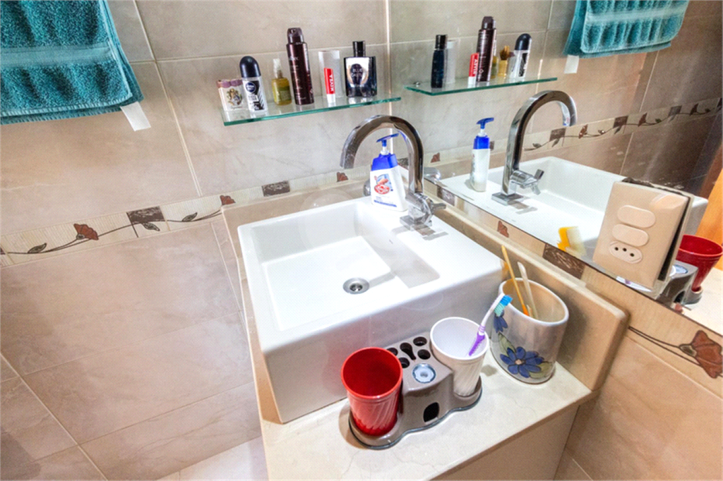 APARTAMENTO em SANTA TERESINHA