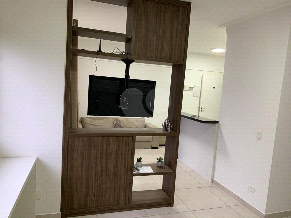 APARTAMENTO em SANTANA