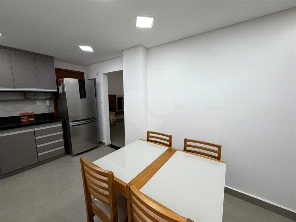Apartamento reformado com 2 quartos no Mandaqui