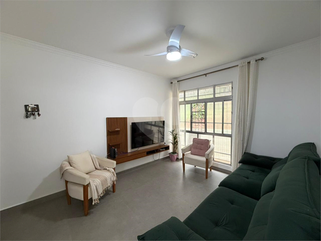 Apartamento reformado com 2 quartos no Mandaqui