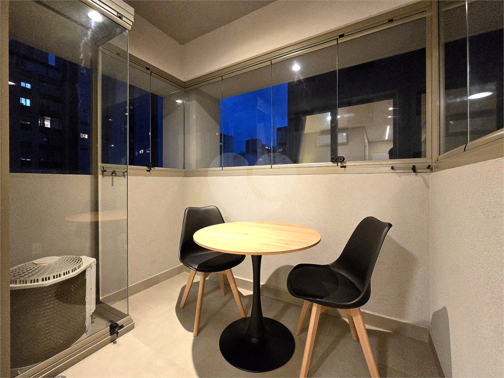 Studio Premium Pinheiros 25m² Metrô Fradique Venda