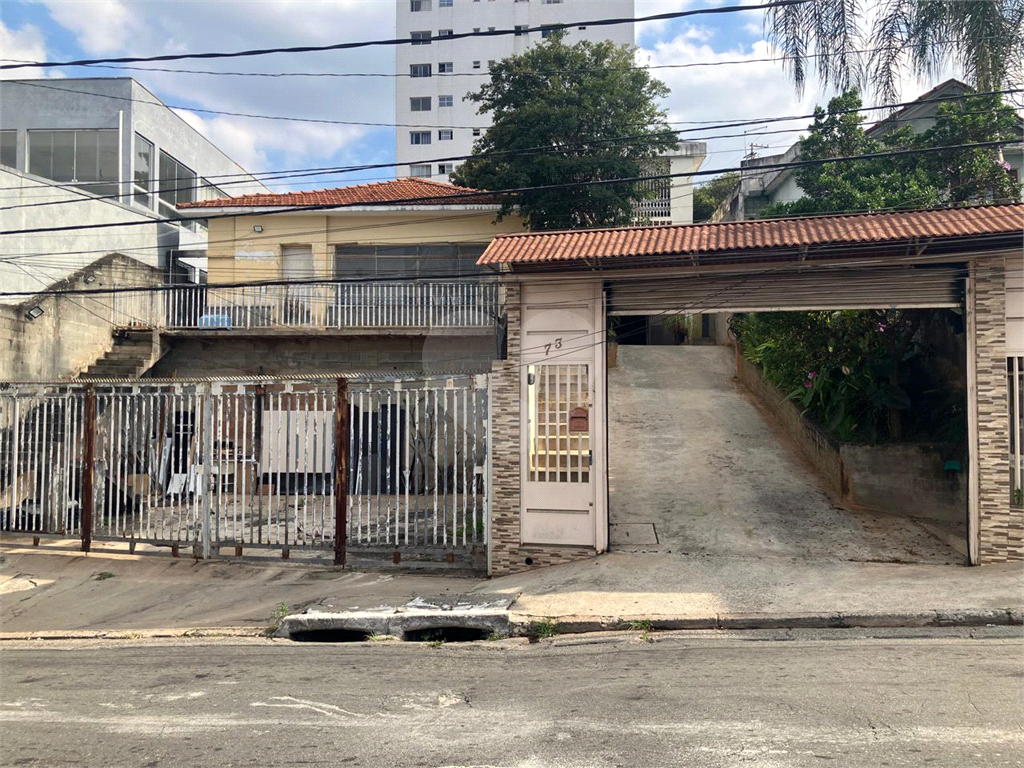 TERRENO COM 3 CASAS - LOCALIZAÇÃO PRIVILEGIADA - RUA MARIQUINHA VIANA - SANTANA
