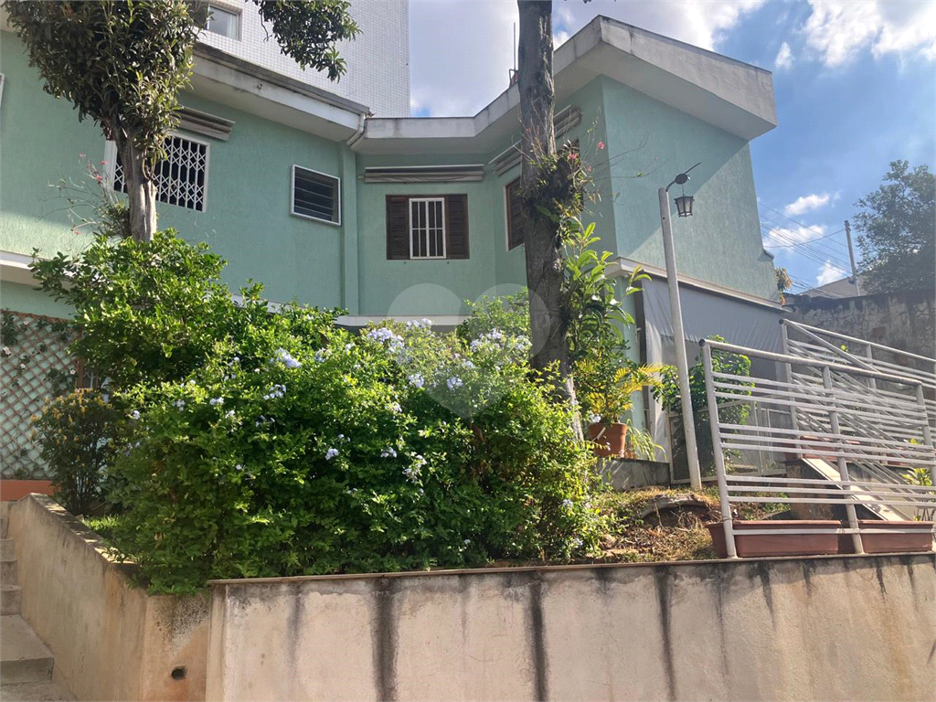 TERRENO COM 3 CASAS - LOCALIZAÇÃO PRIVILEGIADA - RUA MARIQUINHA VIANA - SANTANA