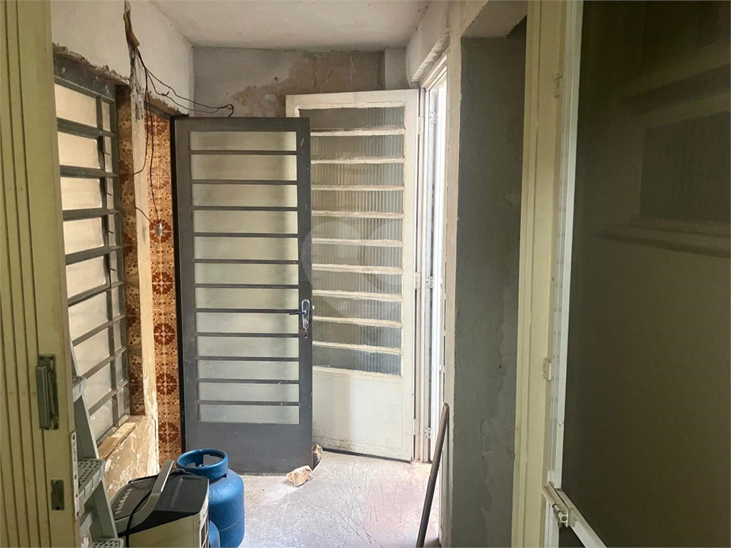 TERRENO COM 3 CASAS - LOCALIZAÇÃO PRIVILEGIADA - RUA MARIQUINHA VIANA - SANTANA