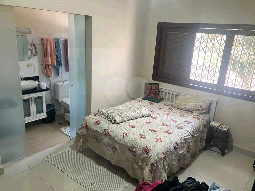 TERRENO COM 3 CASAS - LOCALIZAÇÃO PRIVILEGIADA - RUA MARIQUINHA VIANA - SANTANA