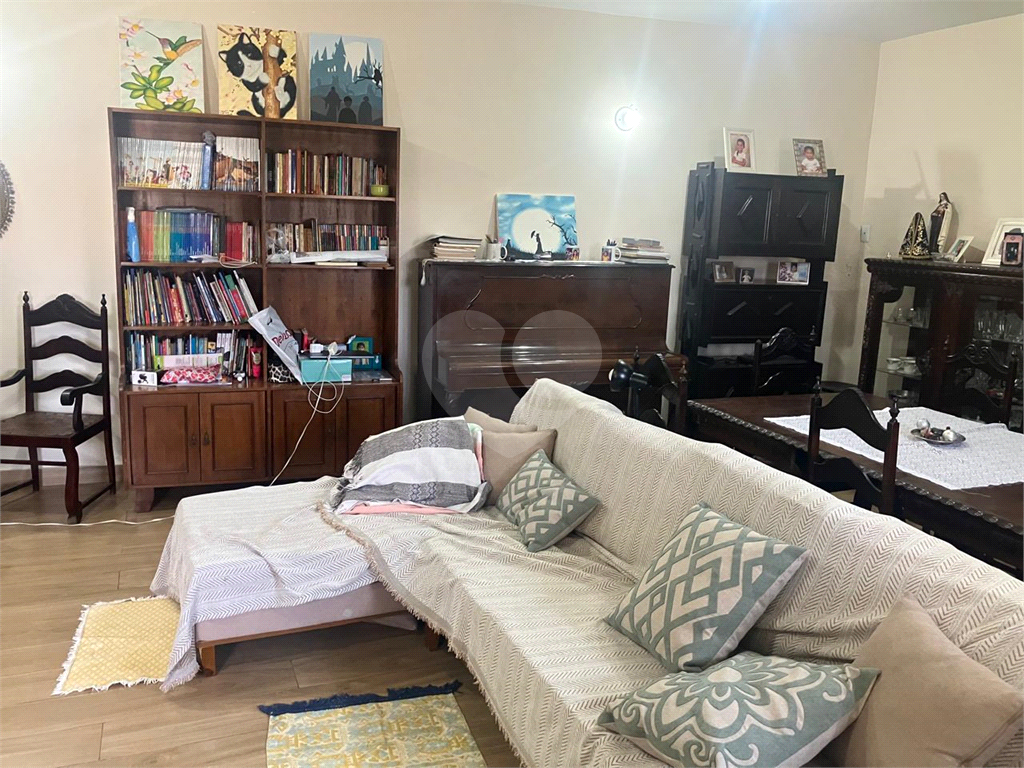 TERRENO COM 3 CASAS - LOCALIZAÇÃO PRIVILEGIADA - RUA MARIQUINHA VIANA - SANTANA