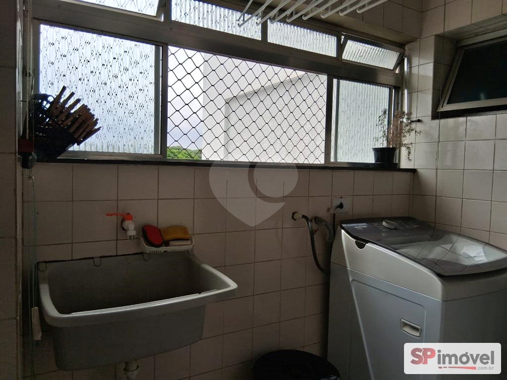 APARTAMENTO em SANTANA