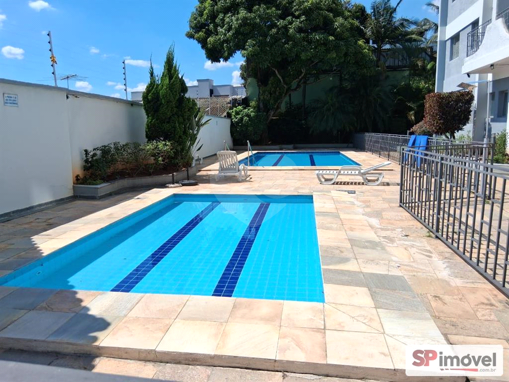 APARTAMENTO em SANTANA