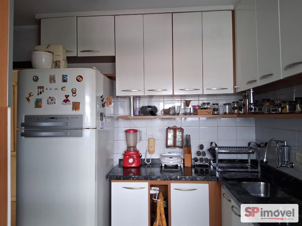 APARTAMENTO em SANTANA