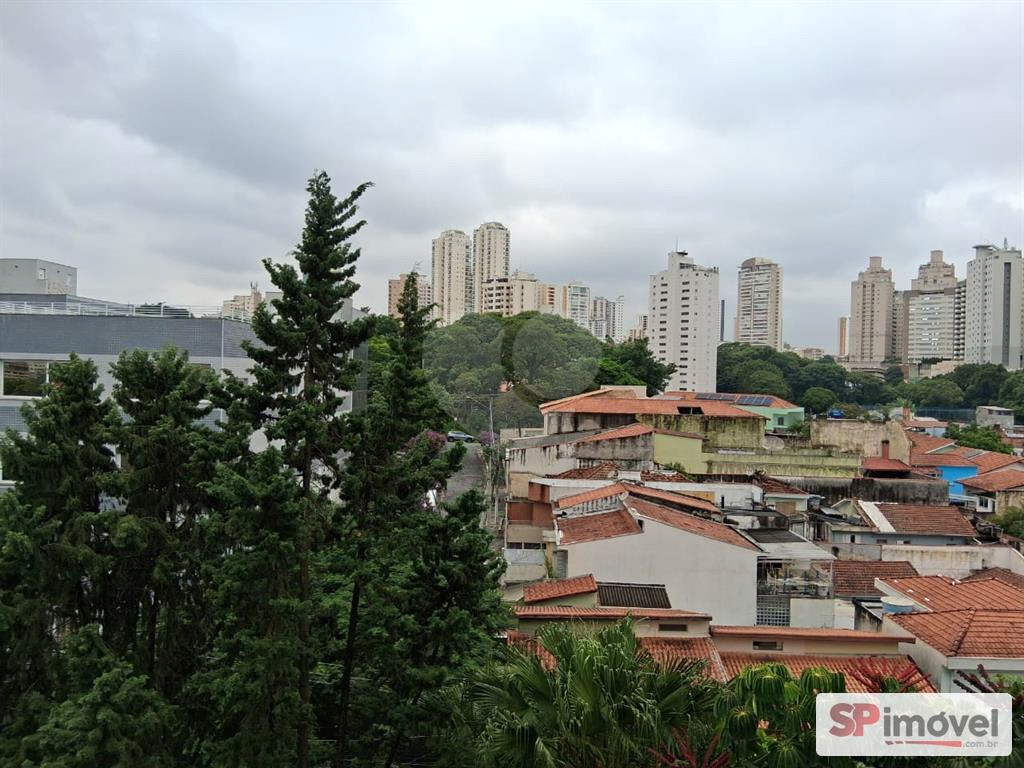 APARTAMENTO em SANTANA