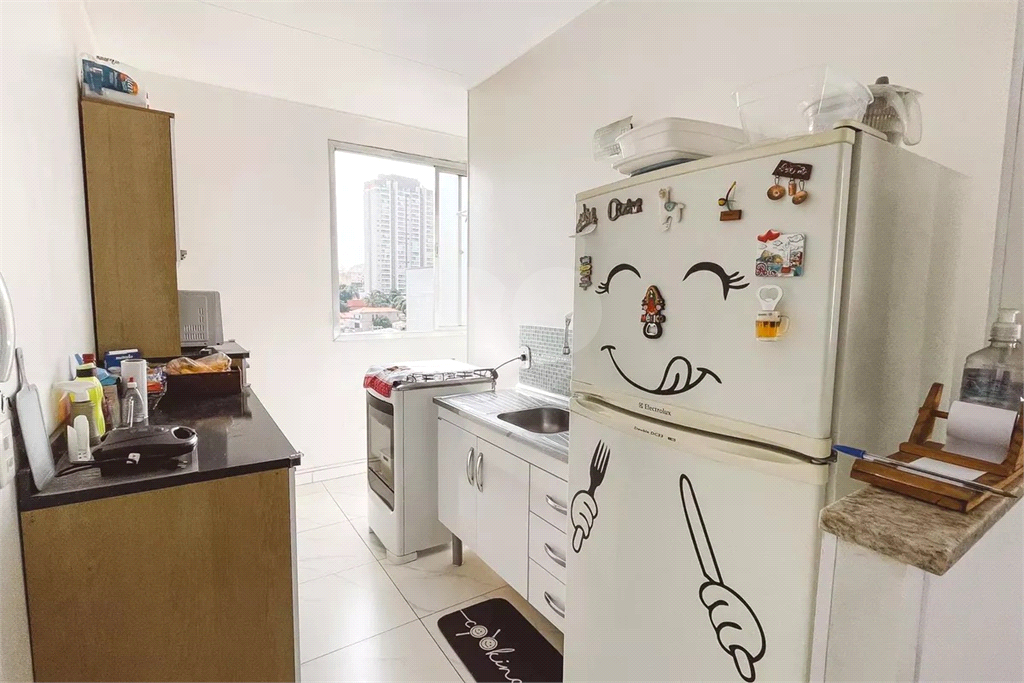 Apartamento de 2 dormitórios com 1 vaga - condomínio com piscina
