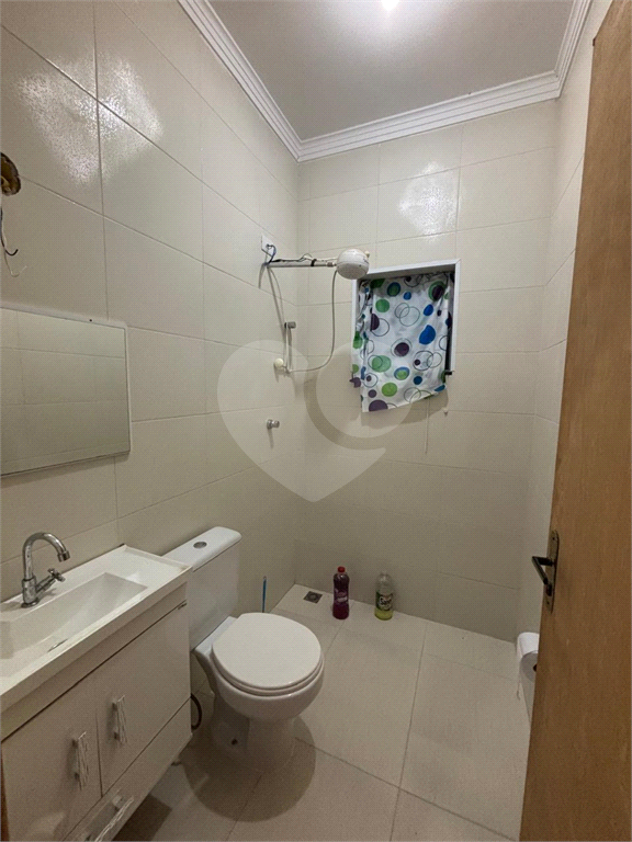 Sobrado com 3 suítes, piscina e espaço gourmet completo