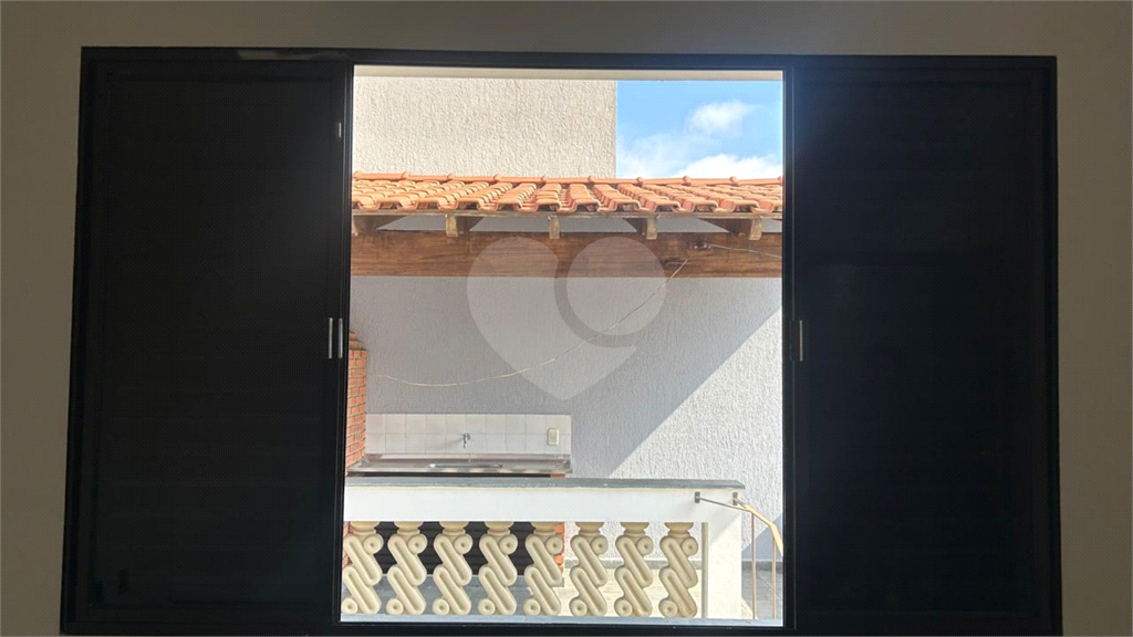Venda e locção - Casa no Parque das Nações; 3 dorms com suíte; closet; varanda; hidro; churrasqueira; 255m²