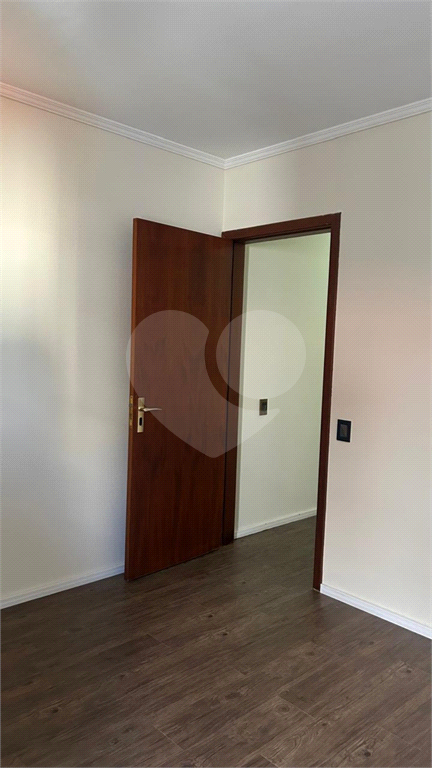 Venda e locção - Casa no Parque das Nações; 3 dorms com suíte; closet; varanda; hidro; churrasqueira; 255m²