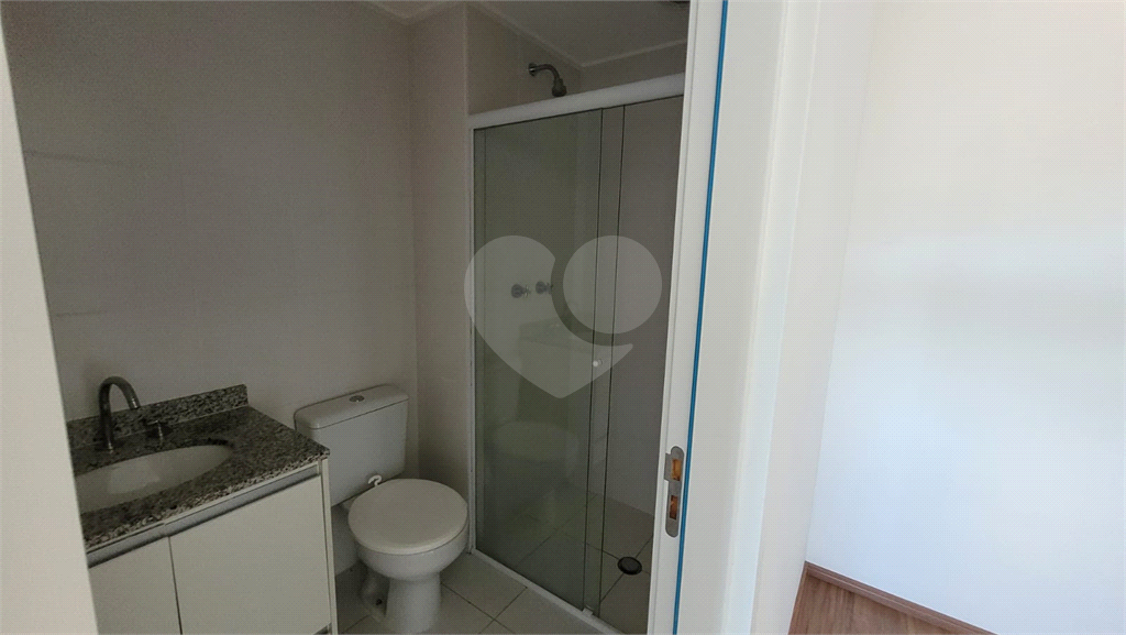 APARTAMENTO COM VARANDA