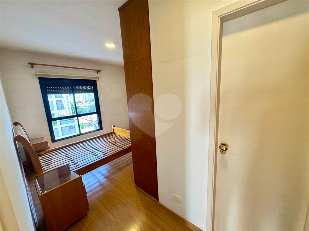 Apartamento 4 quartos (2 suítes) à venda em Pinheiros – 148m², 3 vagas, próximo ao metrô Fradique – lazer completo