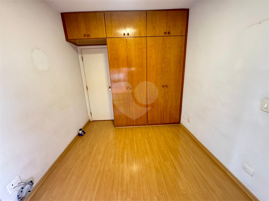 Apartamento 4 quartos (2 suítes) à venda em Pinheiros – 148m², 3 vagas, próximo ao metrô Fradique – lazer completo