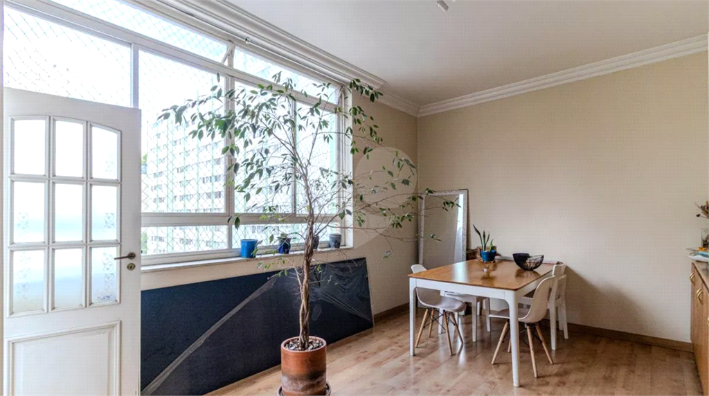 Apartamento à venda com 192m², 3 quartos e 2 vagas