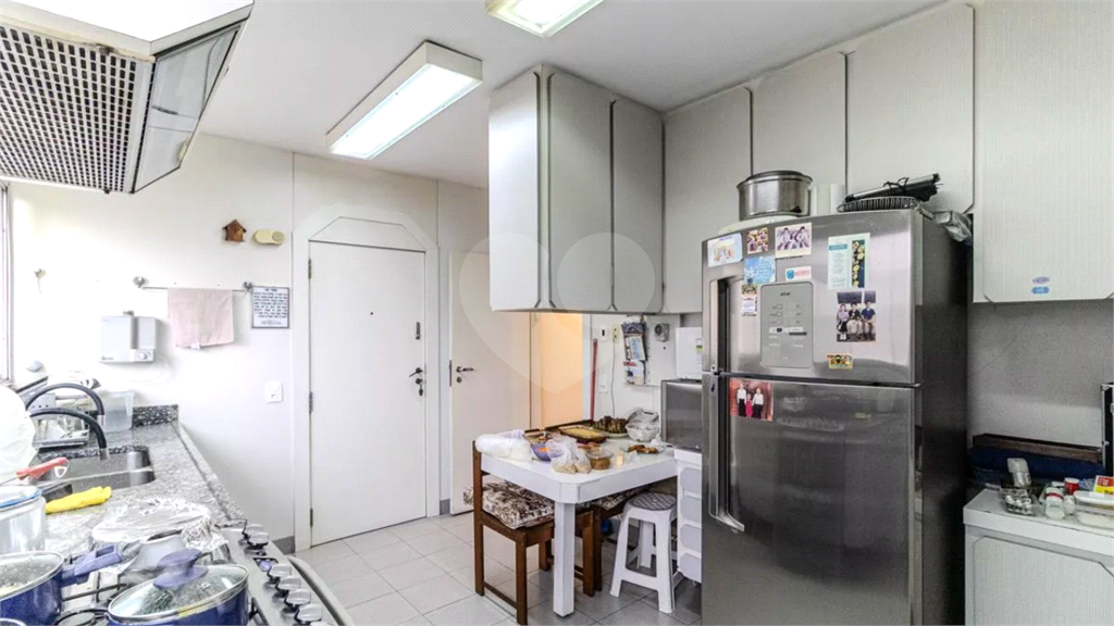 Apartamento à venda com 136m², 4 quartos e 2 vagas