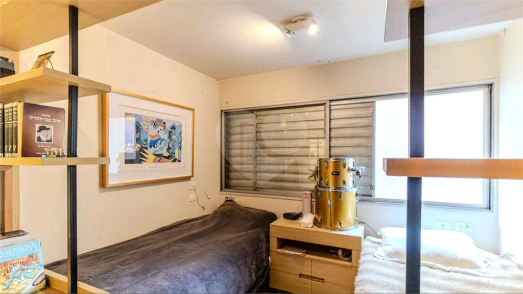 Apartamento à venda com 136m², 4 quartos e 2 vagas