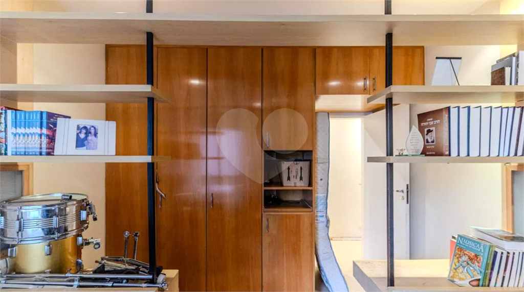 Apartamento à venda com 136m², 4 quartos e 2 vagas