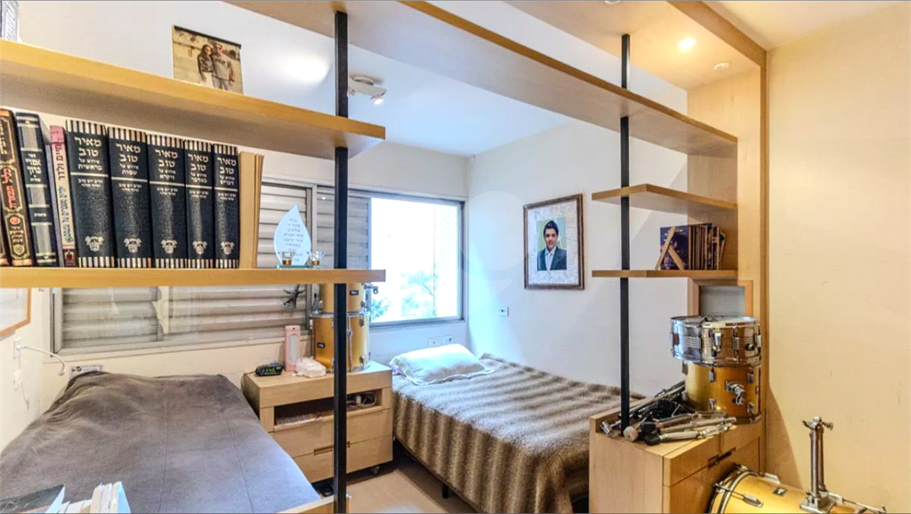 Apartamento à venda com 136m², 4 quartos e 2 vagas