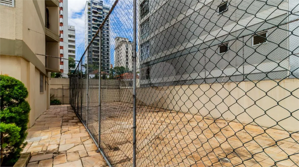 Apartamento à venda com 136m², 4 quartos e 2 vagas