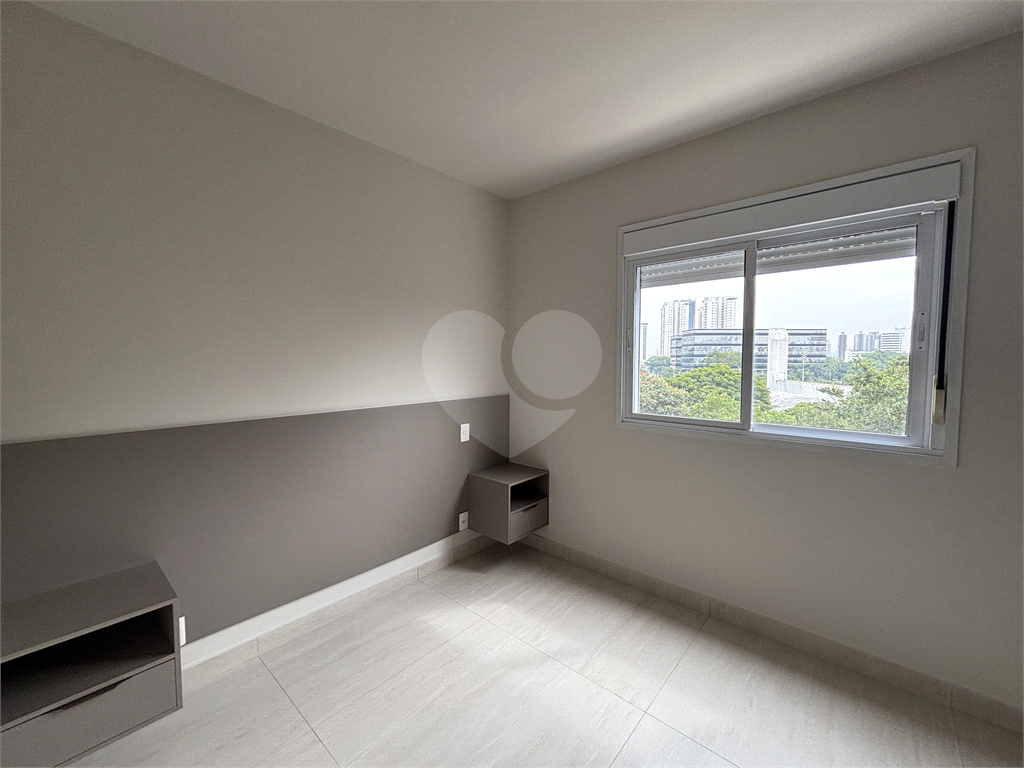 Apartamento com 2 dormitórios e 1 vaga próximo metrô Barra Funda