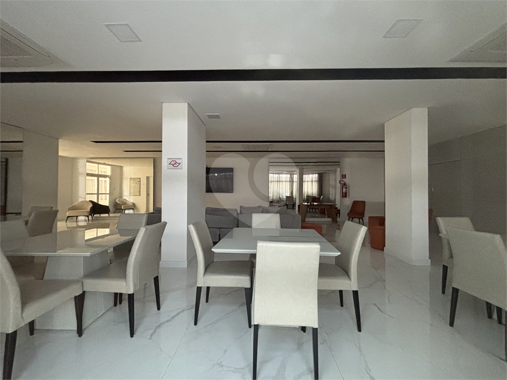 Apartamento com 2 dormitórios e 1 vaga próximo metrô Barra Funda