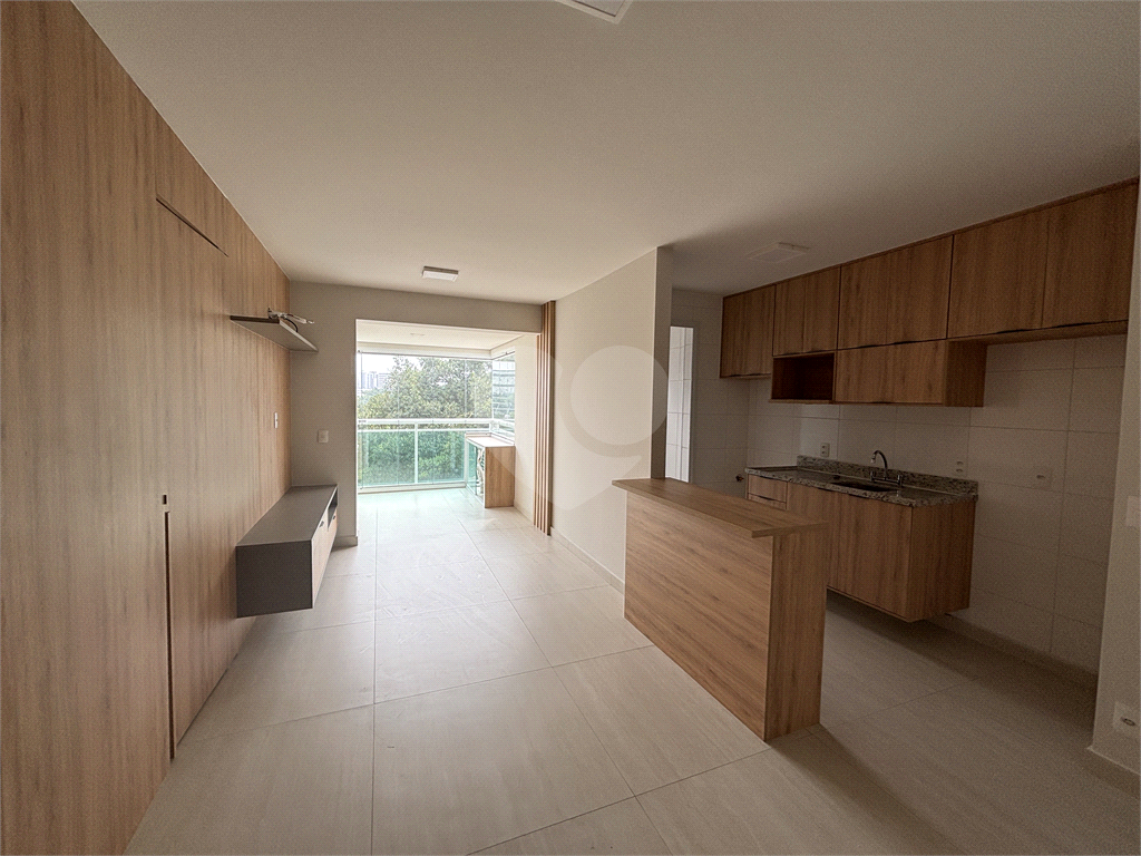 Apartamento com 2 dormitórios e 1 vaga próximo metrô Barra Funda