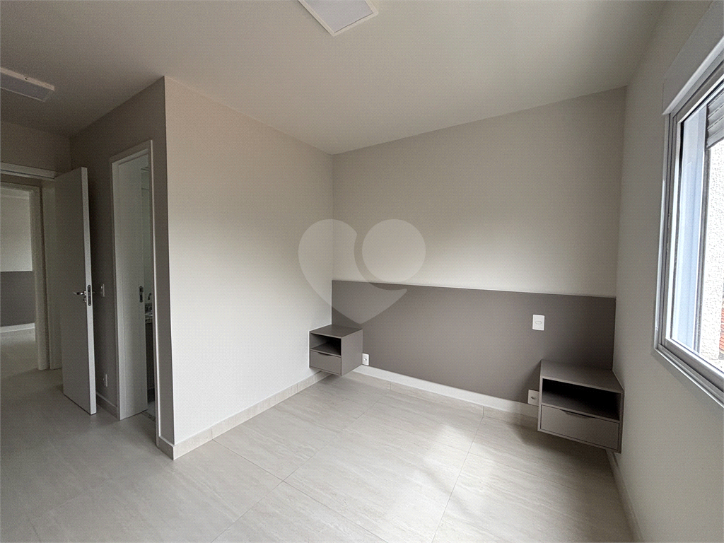 Apartamento com 2 dormitórios e 1 vaga próximo metrô Barra Funda