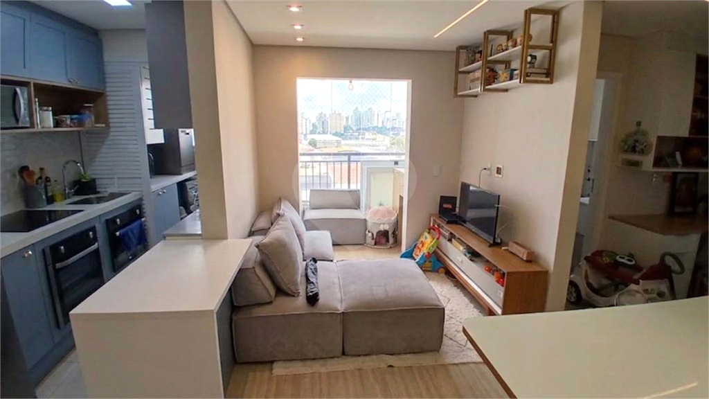 APARTAMENTO 2 DORMITÓRIOS SUÍTE METRÔ SANTA MARINA