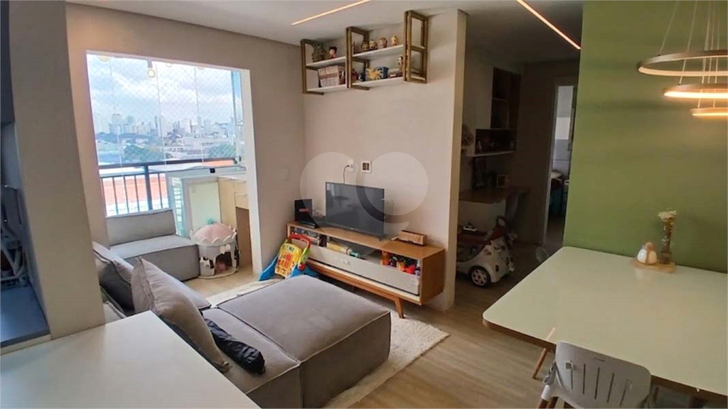 APARTAMENTO 2 DORMITÓRIOS SUÍTE METRÔ SANTA MARINA