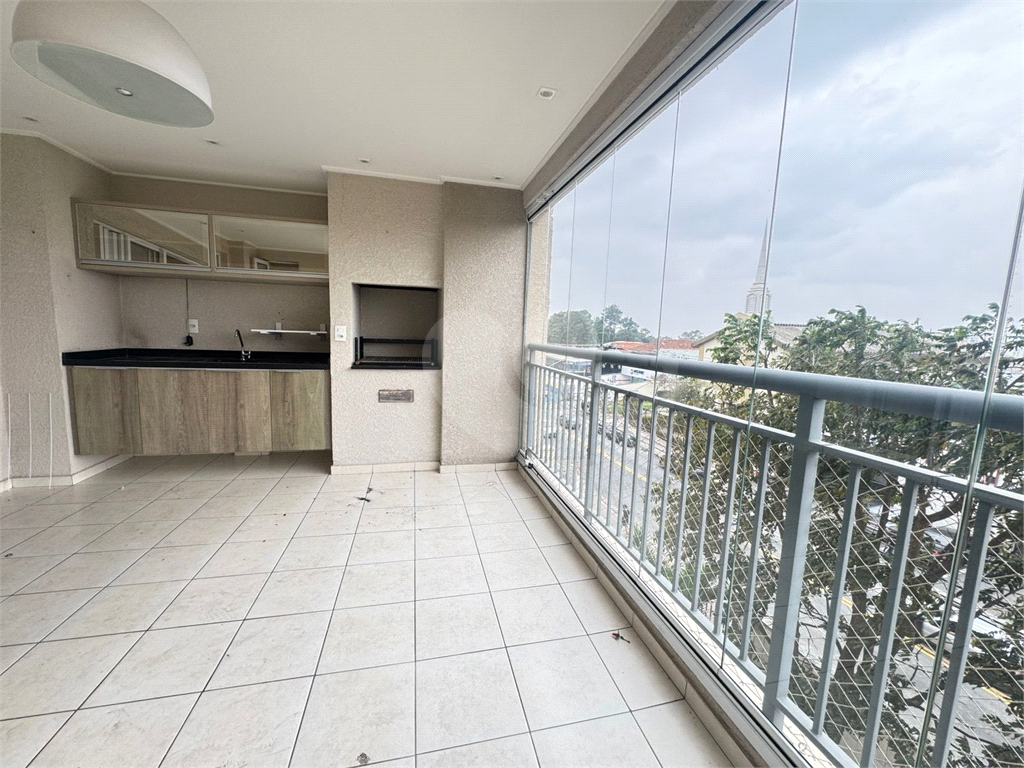 APARTAMENTO em TREMEMBÉ