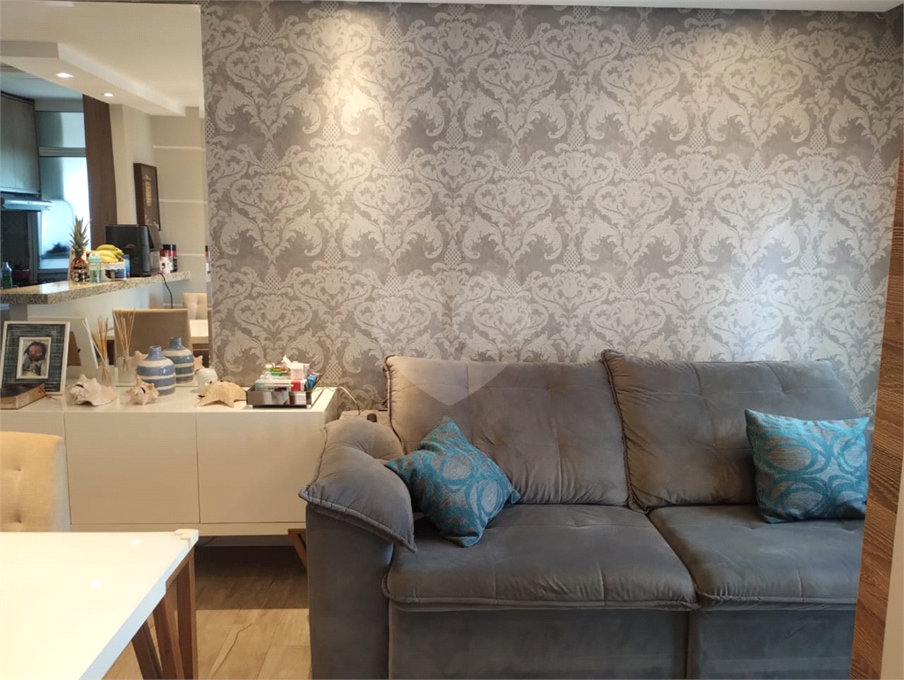 Apartamento 63m² à venda na Vila Guilherme | 3 quartos com suíte | varanda envidraçada | 1 vaga