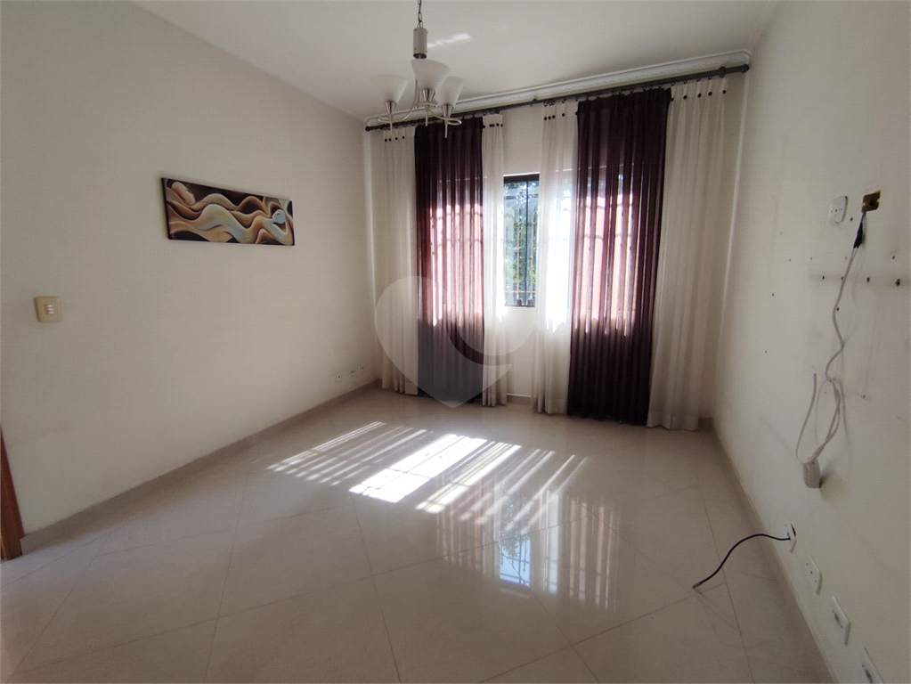 Sobrado 3 dormitórios, 1 suíte, 3 vagas, espaço gourmet