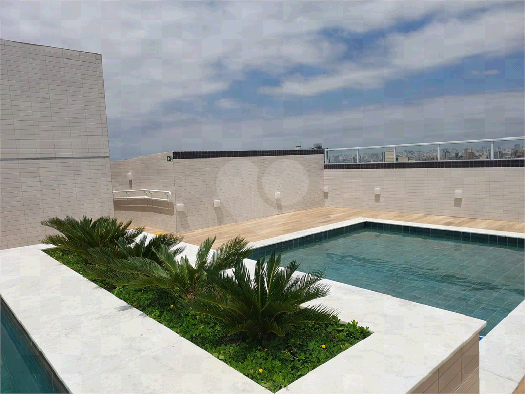 APARTAMENTO em TUCURUVI