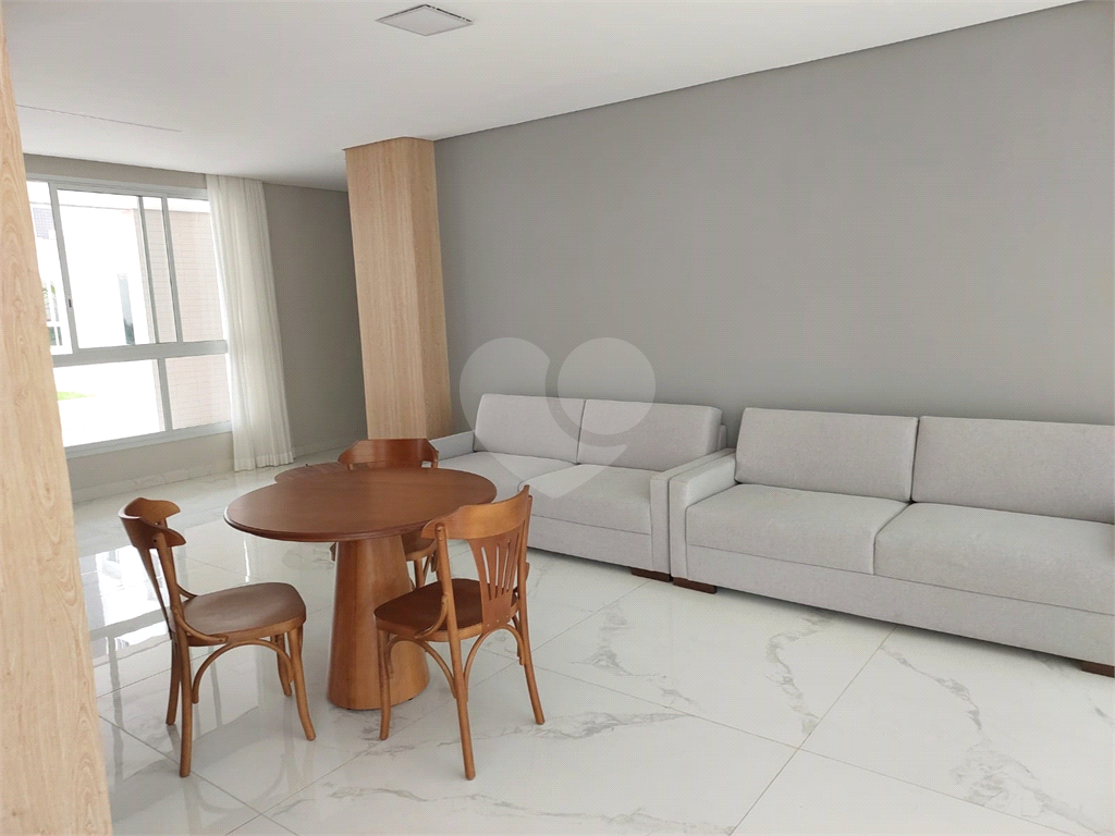 APARTAMENTO em TUCURUVI