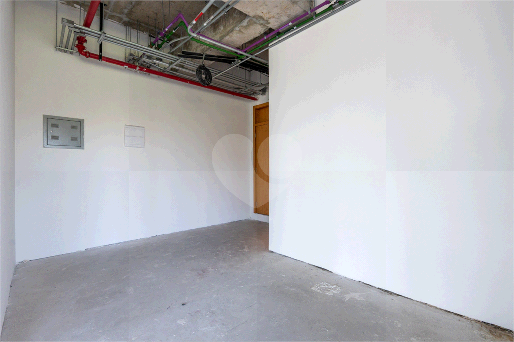 Sala comercial 127 m² na Chácara Santo Antônio com acesso direto à CPTM João Dias