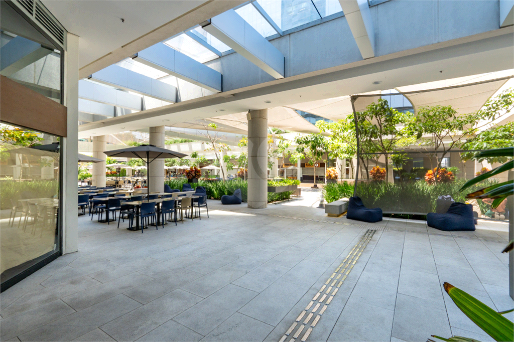Sala comercial 127 m² na Chácara Santo Antônio com acesso direto à CPTM João Dias