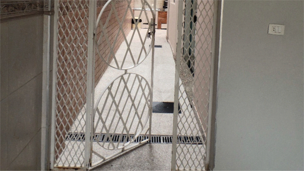 Casa Reformada com 3 Dormitórios (1 Suíte) Próxima ao Aeroporto de Congonhas