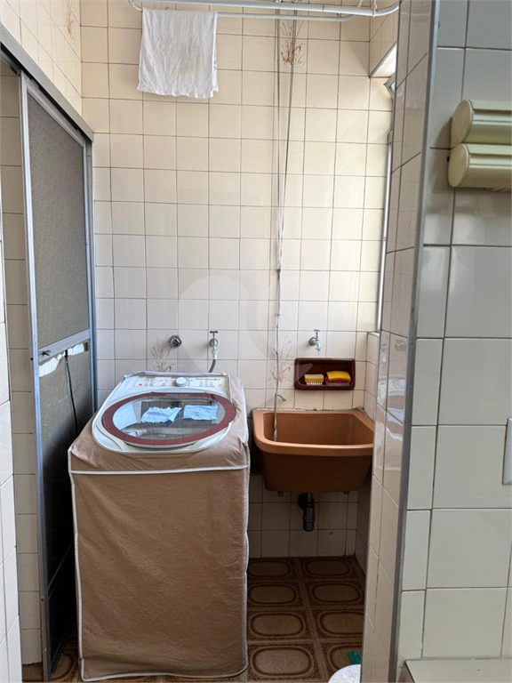 Localizado na rua das palmeira, este espaçoso apartamento de 85 metros quadrados oferece um ambiente confortável!!