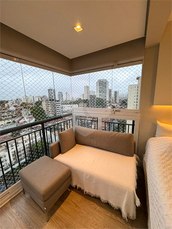 Belo Apartamento a venda em Santana Condomínio Legitimo. Acabamento diferenciado