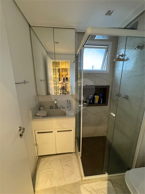 Belo Apartamento a venda em Santana Condomínio Legitimo. Acabamento diferenciado