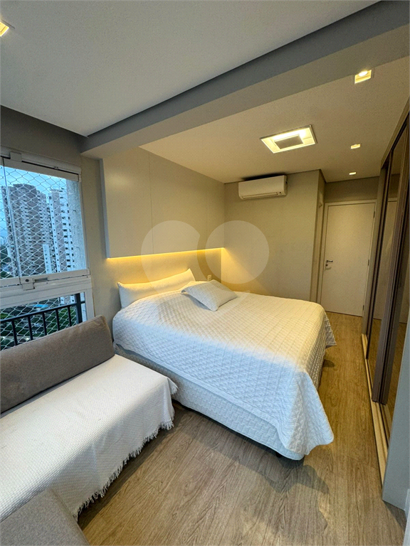 Belo Apartamento a venda em Santana Condomínio Legitimo. Acabamento diferenciado