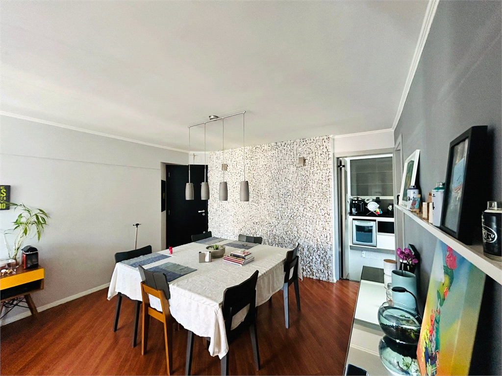 Apartamento com 3 quartos em Santana