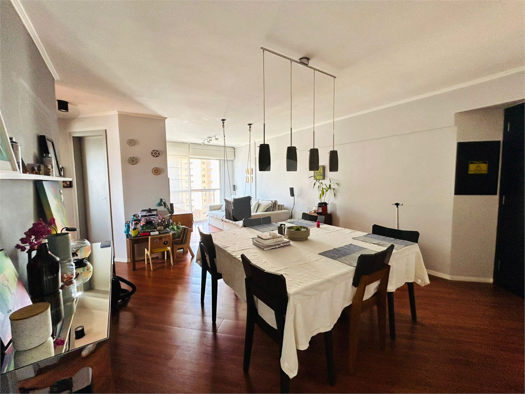 Apartamento com 3 quartos em Santana