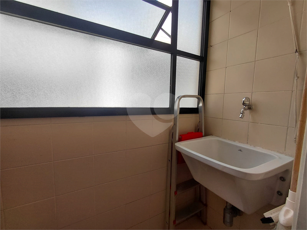 Imovél de 45m² com 1 sala, 1 quarto suíte, cozinha varanda e 1 vaga de garagem Higienópolins