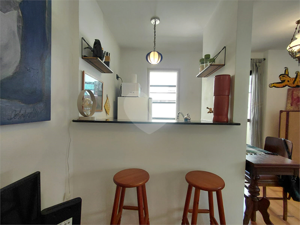Imovél de 45m² com 1 sala, 1 quarto suíte, cozinha varanda e 1 vaga de garagem Higienópolins
