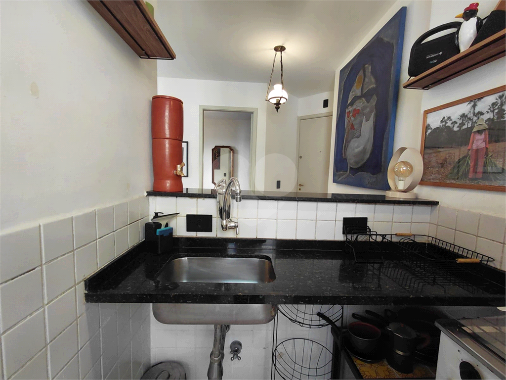 Imovél de 45m² com 1 sala, 1 quarto suíte, cozinha varanda e 1 vaga de garagem Higienópolins